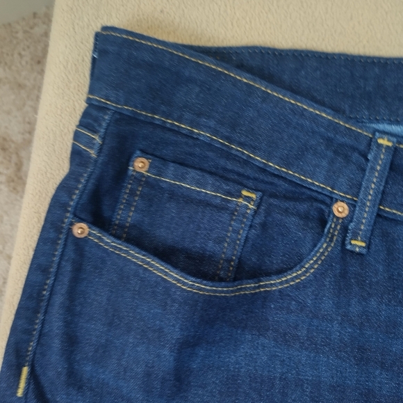 Signature Levi Strauss~Woman Size 24 L (W37xL34) Blue Denim Midrise Bootcut Jean - Picture 5 of 11